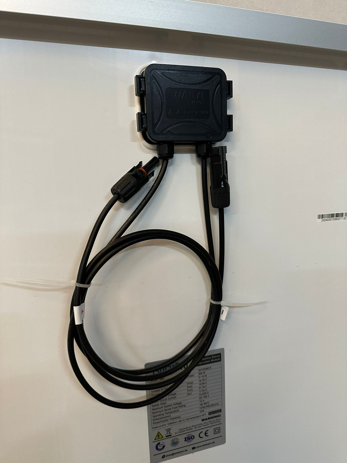 200W ISOLARPRO Monokristallin 200Watt Solarmodul Solarpanel 1375x765x30mm 20A