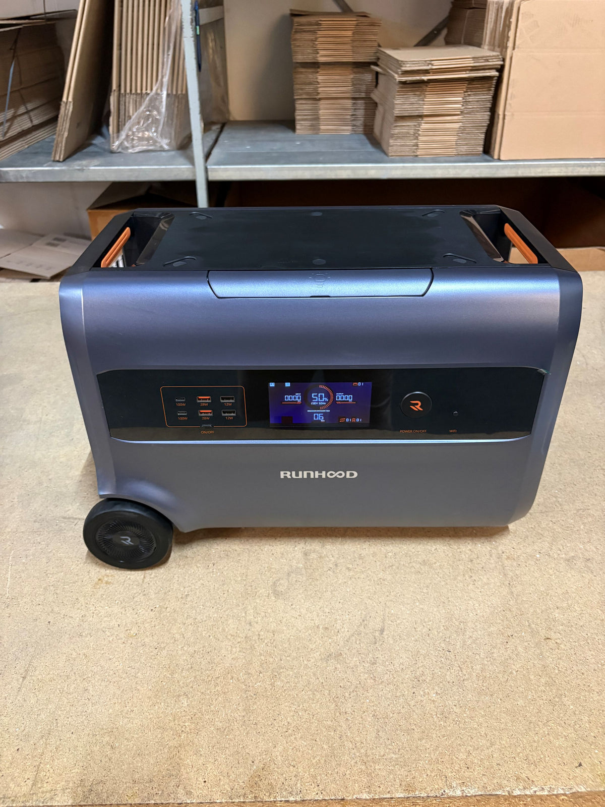 2,4 kWh RUNHOOD F2400 Balkonkraftwerk Solar-Speicher mit integriertem Mikro-Wechselrichter Batterie Portable Power Station