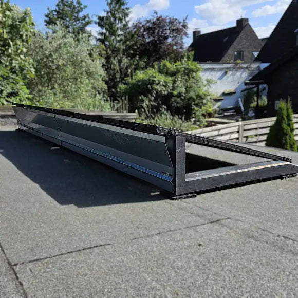Windleitblech für Wattstone 10° Bauteil ist speziell auf die PV-Aufständerung